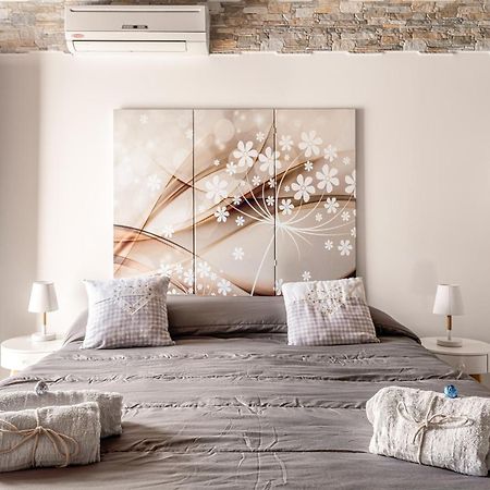 Sofia'S Apt Loft Incantevole Con Terrazza Privata パレルモ エクステリア 写真