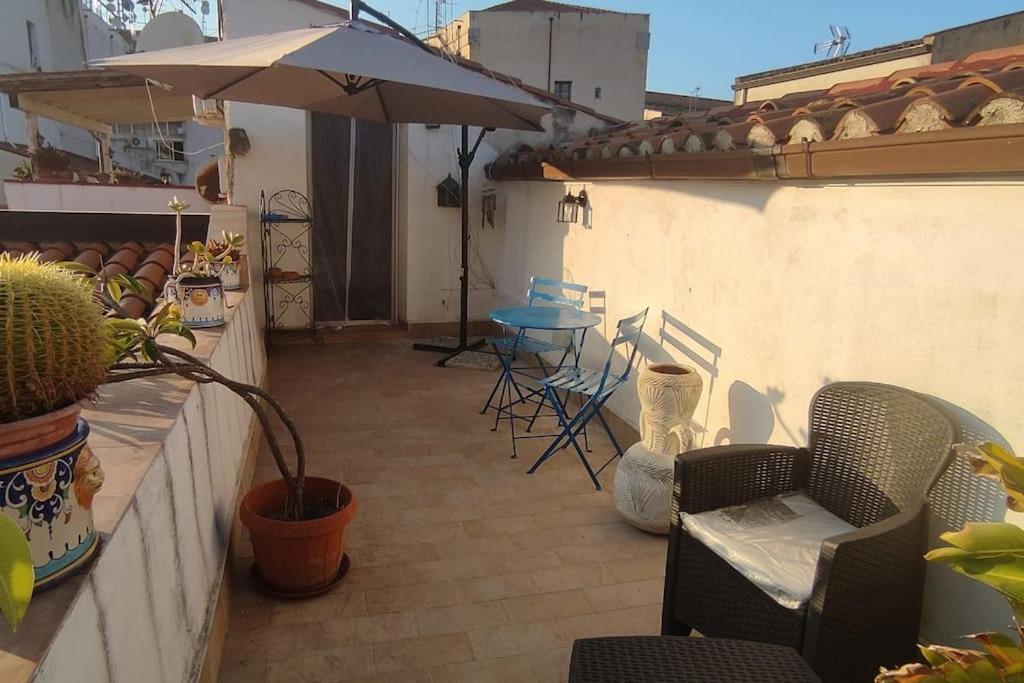 Sofia'S Apt Loft Incantevole Con Terrazza Privata パレルモ エクステリア 写真