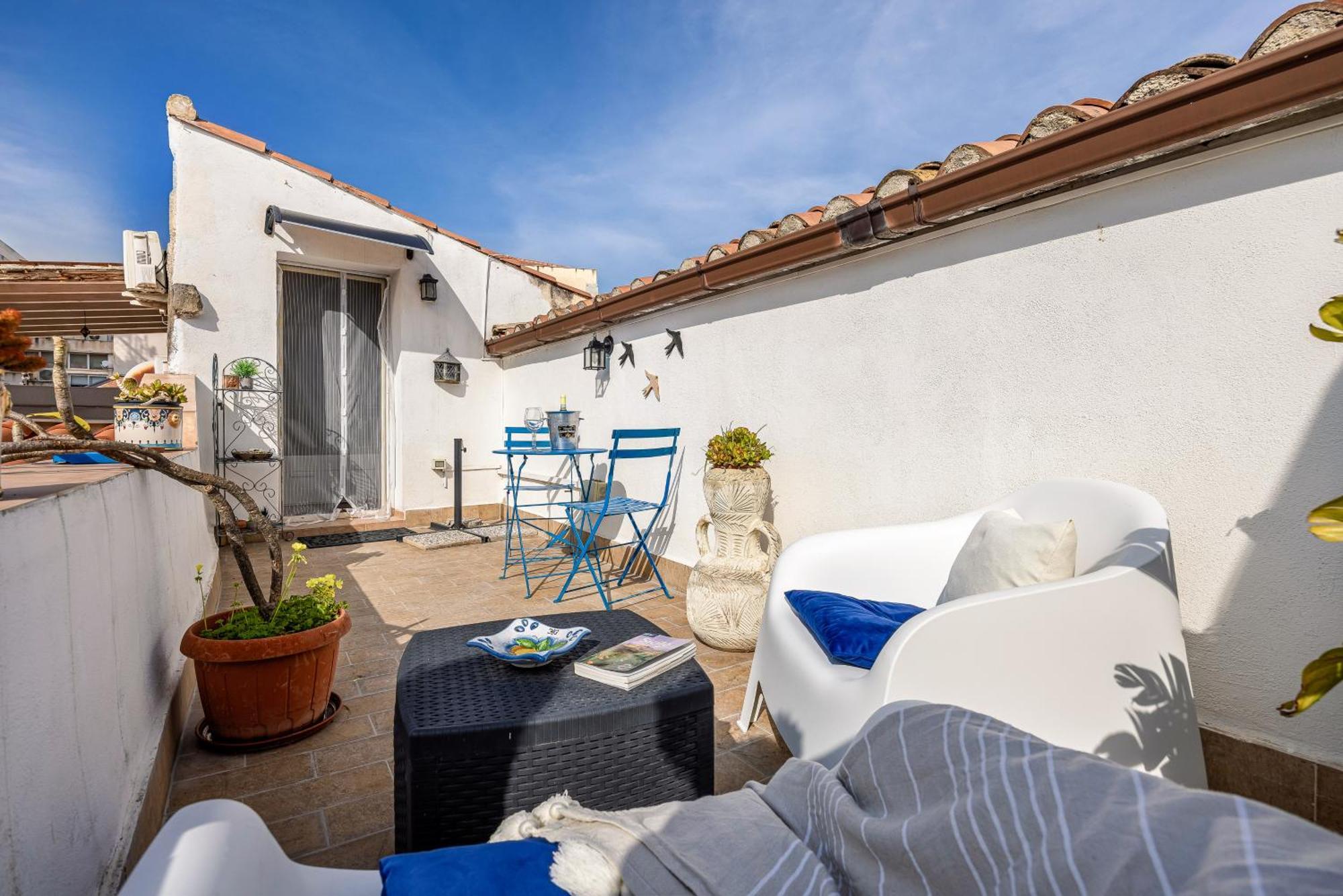 Sofia'S Apt Loft Incantevole Con Terrazza Privata パレルモ エクステリア 写真